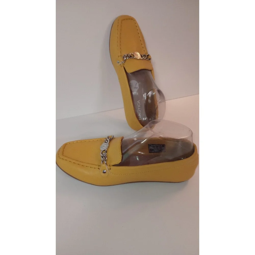 Nautica Womens Raintree Loafers Mustard Yellow Chain Detail Driving Flats 7.5